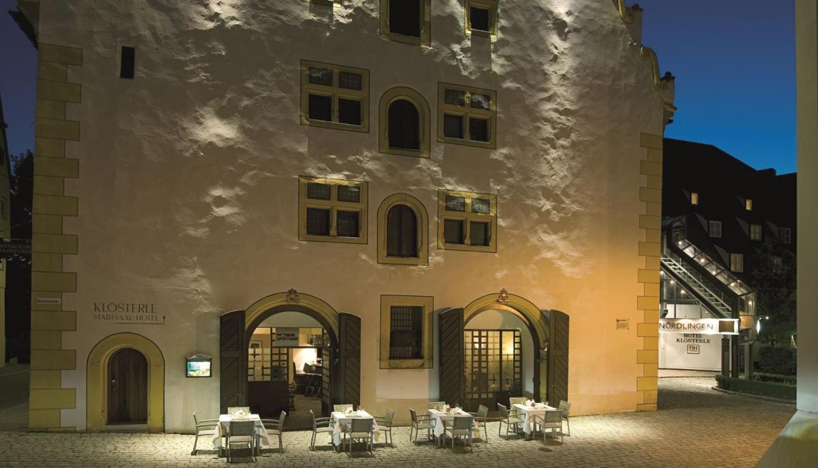Hotel Kloesterle Noerdlingen - In Kuerze Elaya Hotel Kloesterle נורדלינגן מראה חיצוני תמונה