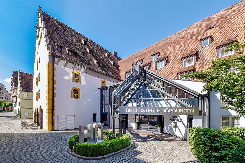 Hotel Kloesterle Noerdlingen - In Kuerze Elaya Hotel Kloesterle נורדלינגן מראה חיצוני תמונה