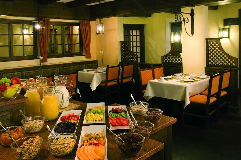 Hotel Kloesterle Noerdlingen - In Kuerze Elaya Hotel Kloesterle נורדלינגן מראה חיצוני תמונה